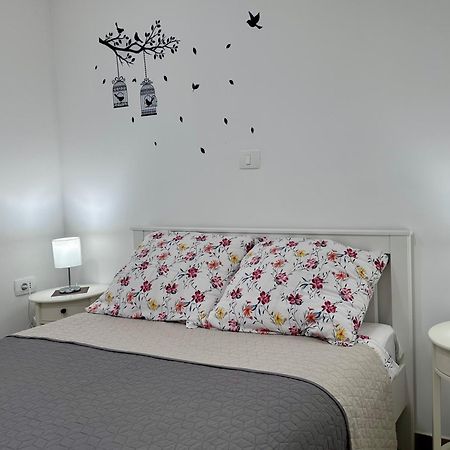 Appartement App Parenzana à Grožnjan Extérieur photo