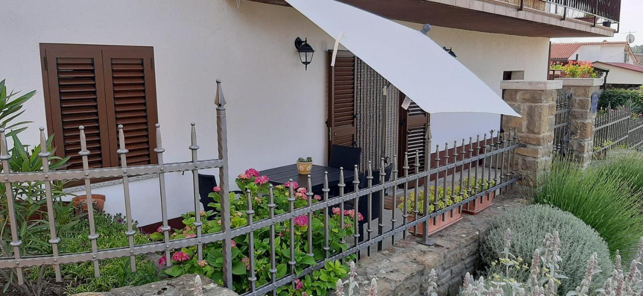 Appartement App Parenzana à Grožnjan Extérieur photo